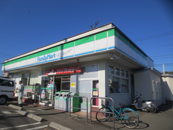ファミリーマート 湘南ライフタウン店(コンビニ)まで848m サンローゼ岡本B