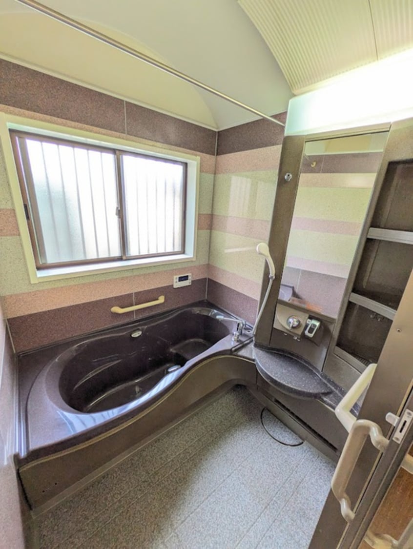 バス／シャワールーム等 桜町６丁目貸家