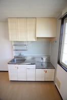 キッチン サンビレッジ東Ｃ