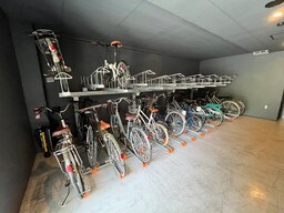 駐輪場