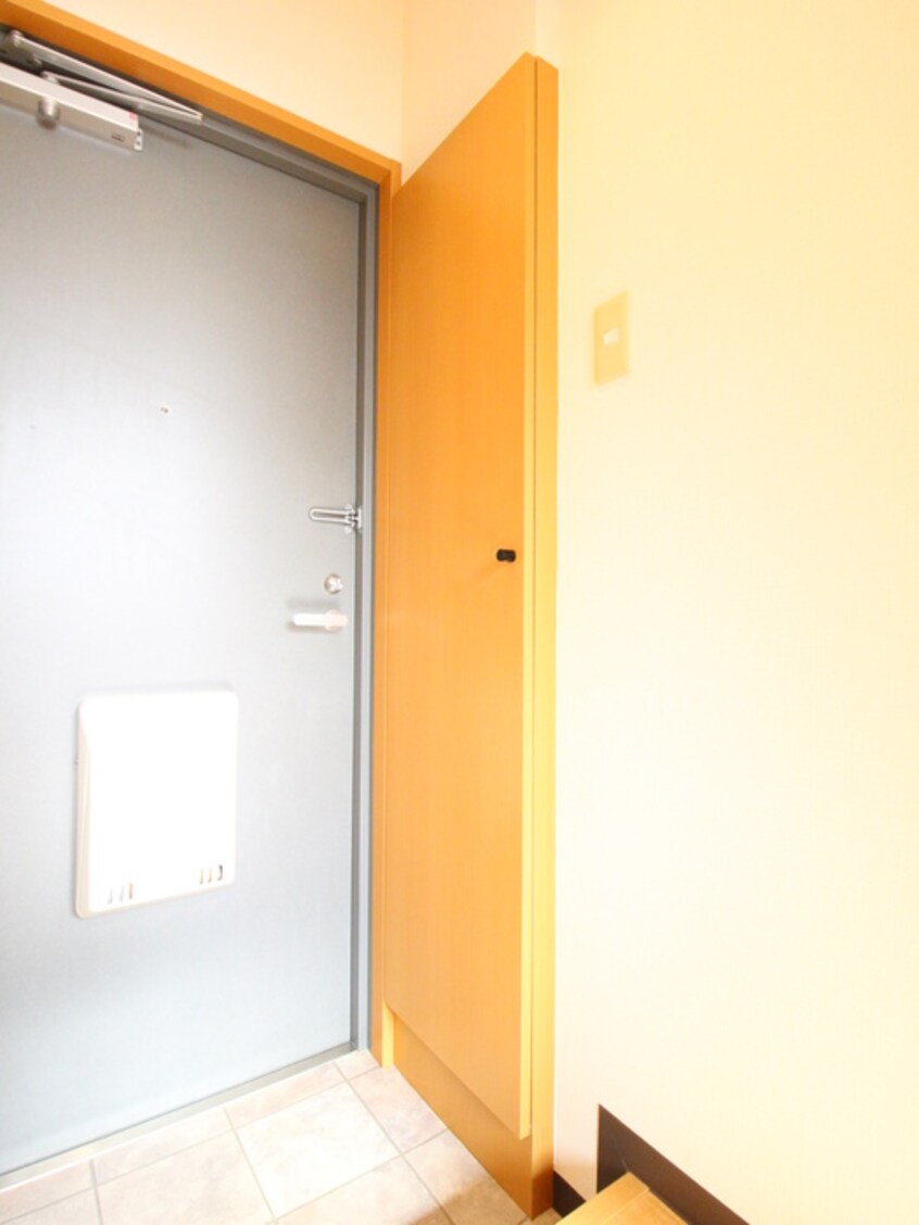 靴箱 マンション倉持