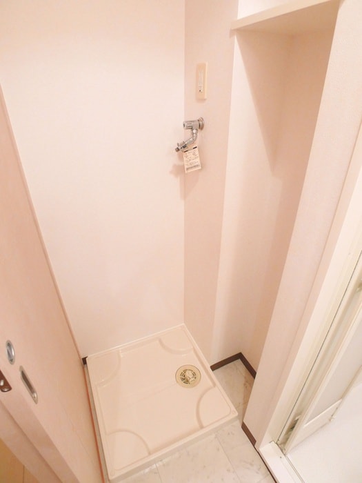 洗濯機置場 柏８０８タワ－