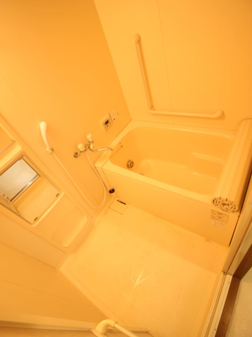 バス／シャワールーム等 ハイビジョン