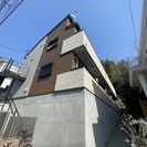 MELDIA横浜高田の外観