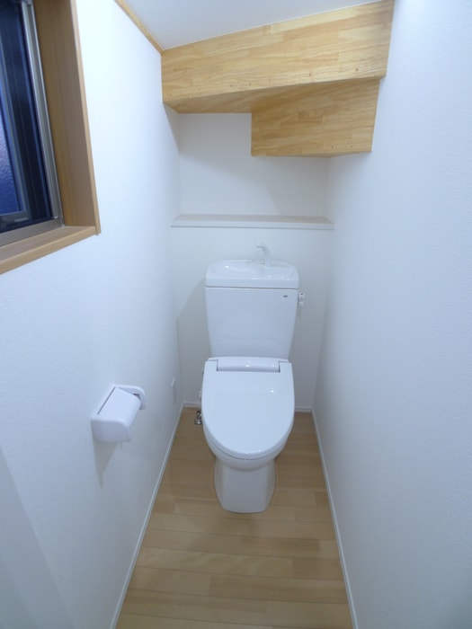 トイレ ポーラス