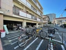 駐輪場 メゾン神谷