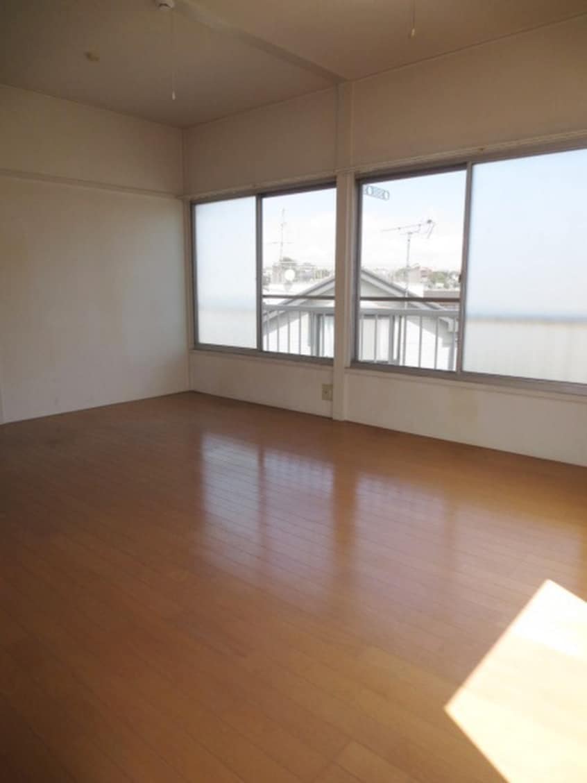 居室 カ－ザ・デル・チェロ