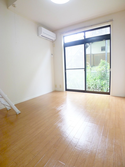 居室 メゾン玉川