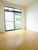 居室 メゾン玉川