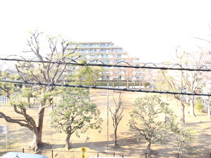 室内からの展望 ローズアパートQ69