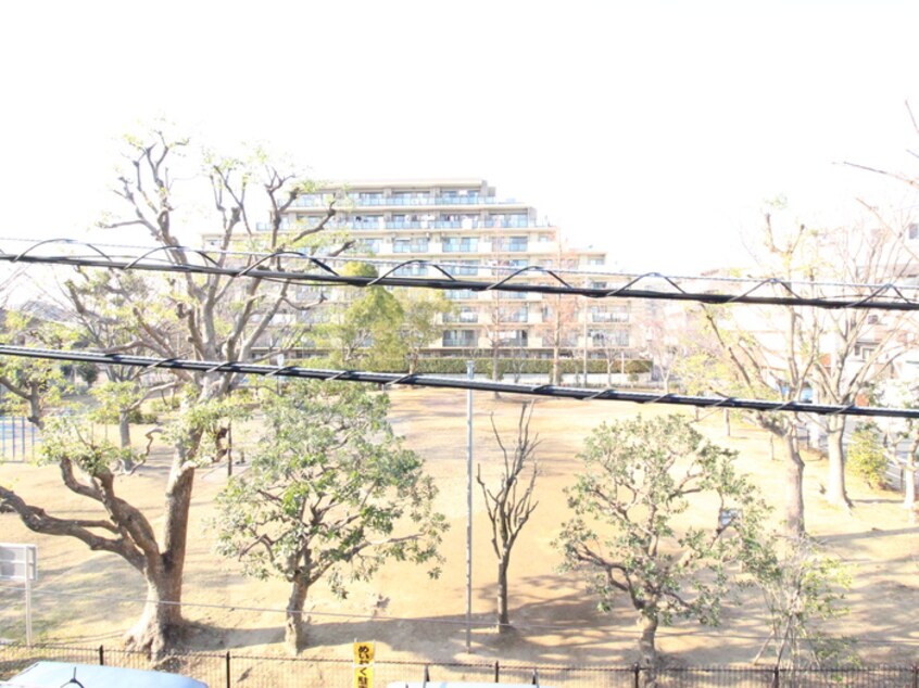 室内からの展望 ローズアパートQ69