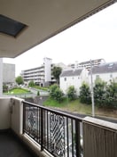 室内からの展望 ラガードビル