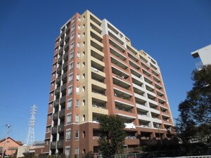 小田急コアロード海老名Ⅵ