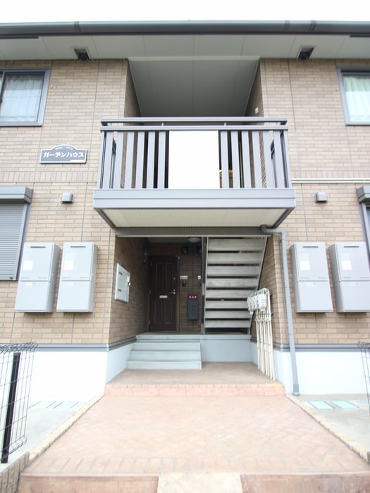 エントランス部分 ガーデンハウス