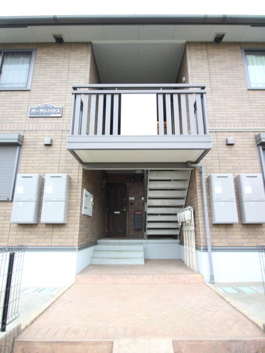 エントランス部分 ガーデンハウス