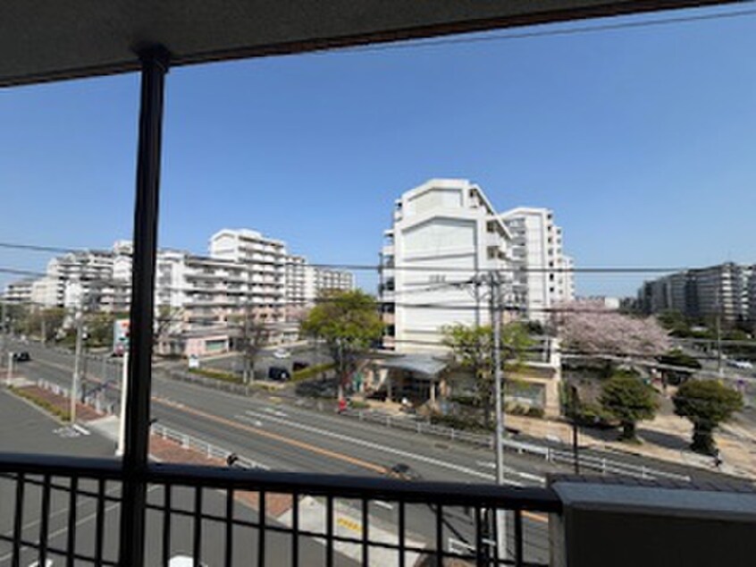 室内からの展望 マンション田島