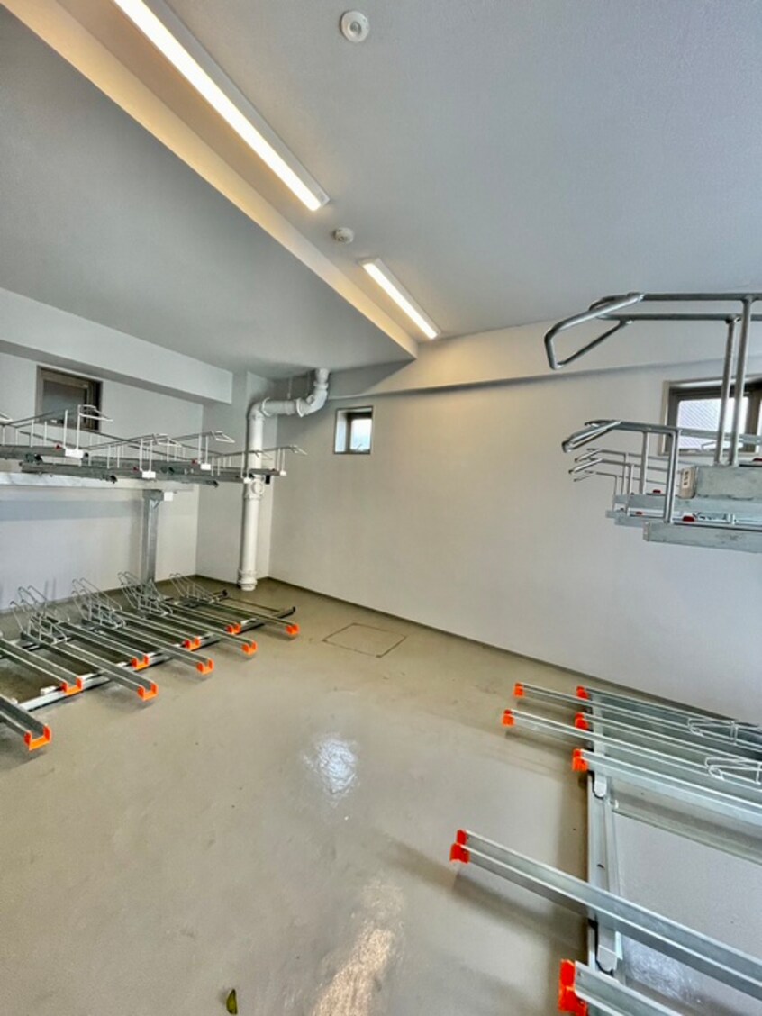 駐輪場 Bonds Terrace池袋