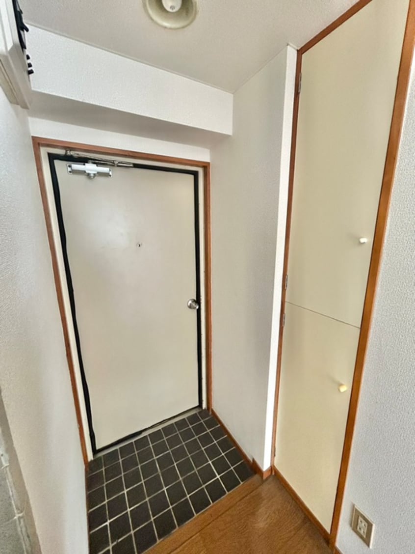 玄関 ソシアルＫＥＮ