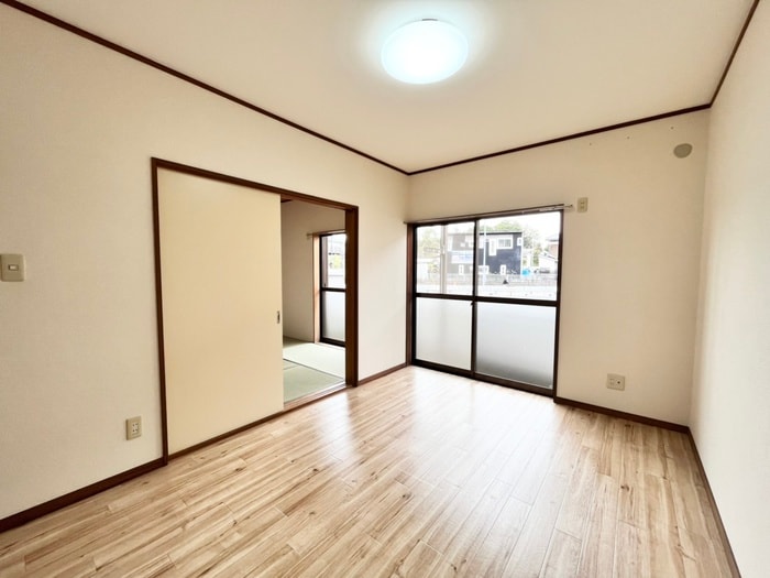 居室 メゾン関口