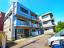 ヴィレッジ・アンビションの外観