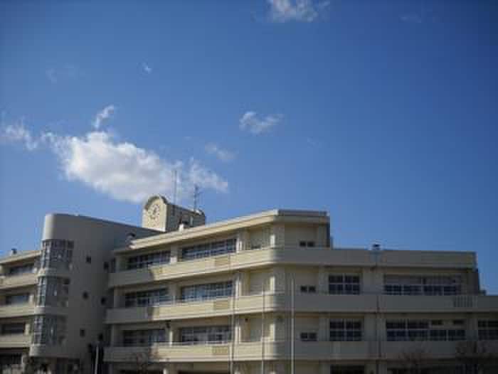 横浜市立　恩田小学校(小学校)まで350m コンフォート桂台