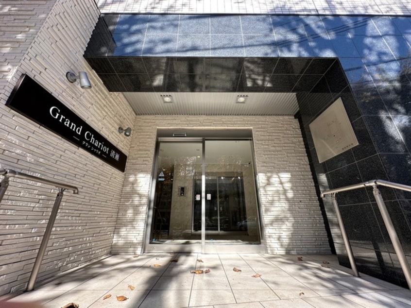 エントランス部分 グランシャリオ清瀬