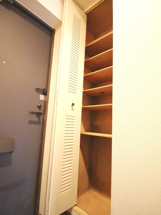 靴箱 メゾン・ド・Y