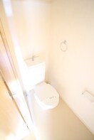 トイレ アンプル－ル　ベトン　相武台