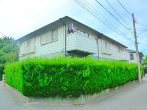 ハーベストホームズ