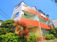 コ－ポマリオン