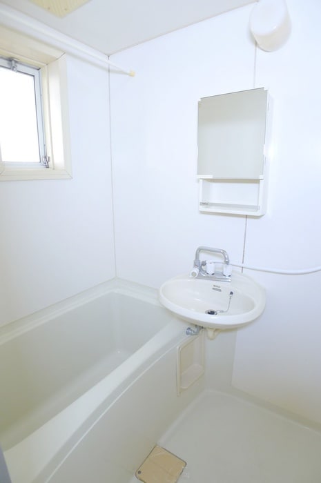 バス／シャワールーム等 エムブレムアルファ