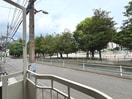 室内からの展望 メゾン・ドゥス－ル