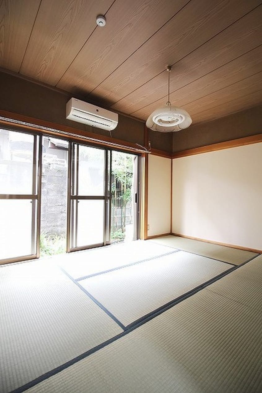 居室 Ｆパレス