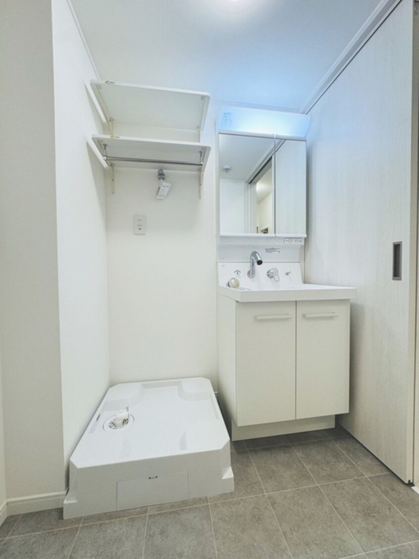 洗濯機置場 ペルル穴川