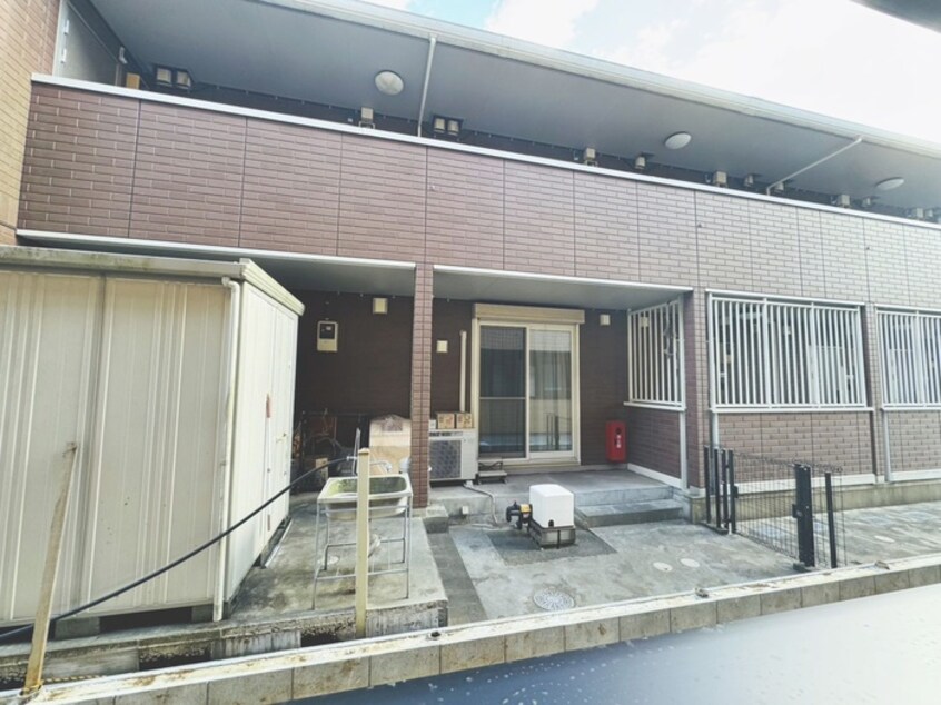 室内からの展望 ペルル穴川