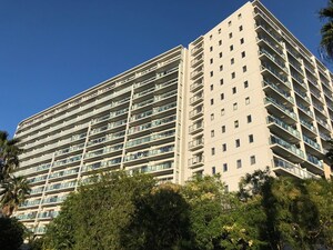 ﾗｲｵﾝｽﾞ茅ヶ崎ｻﾞ･ｱｲﾗﾝｽﾞ(0316)