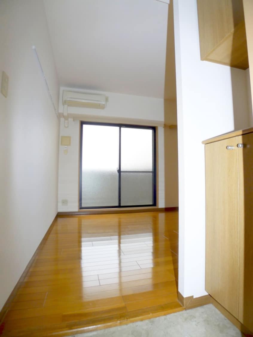 玄関 新田町小川マンション