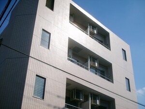 メゾンドリラ