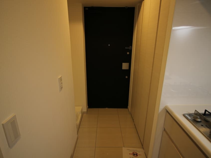 玄関 ルクレ西池袋（１０５）