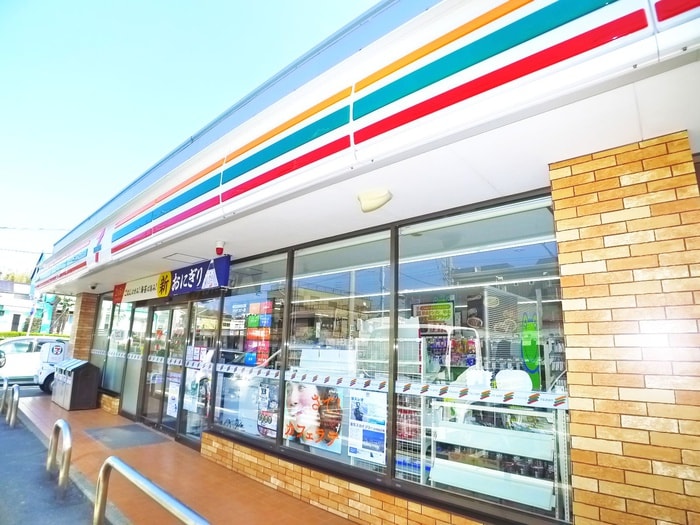 セブンイレブン(コンビニ)まで1300m 第３コーポ山田