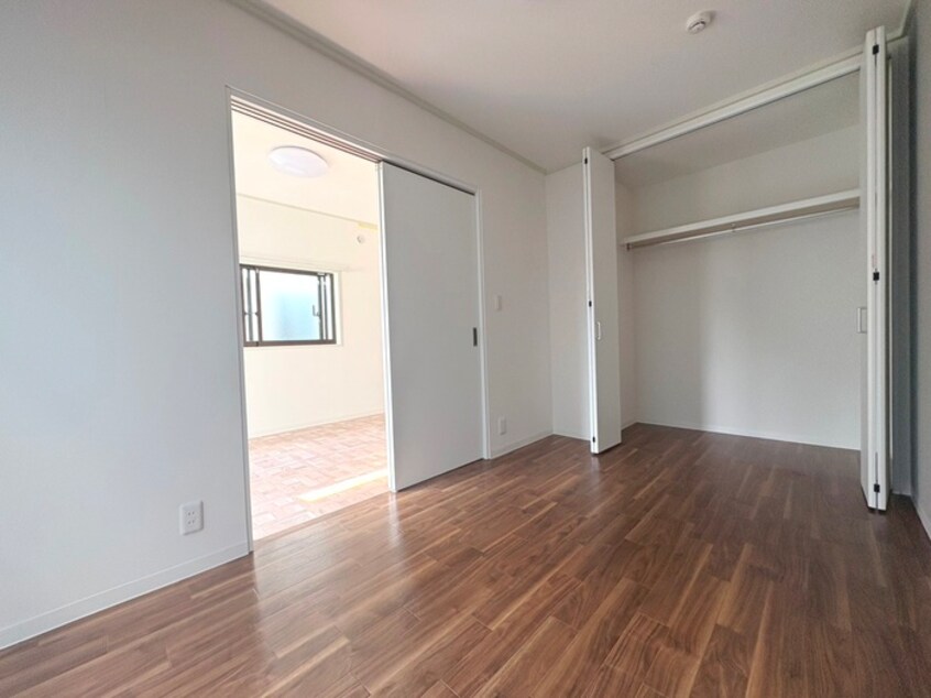 居室 アットヒガリン