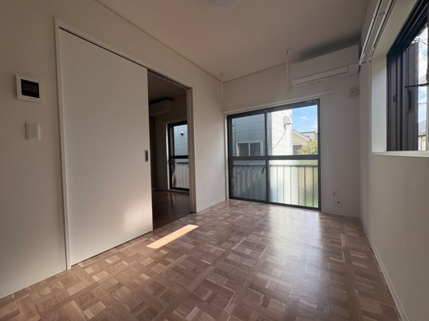 居室 アットヒガリン