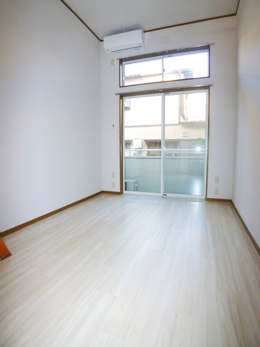 居室 ローズハイツ