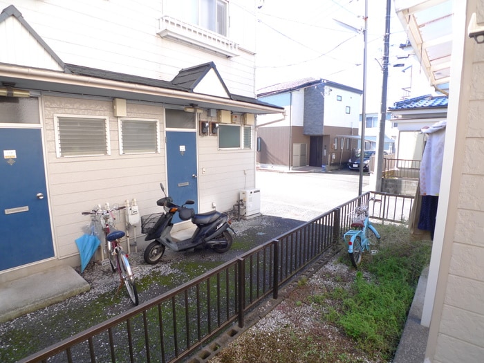 室内からの展望 メゾネット新井第2