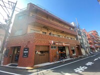 サンセイハイツ