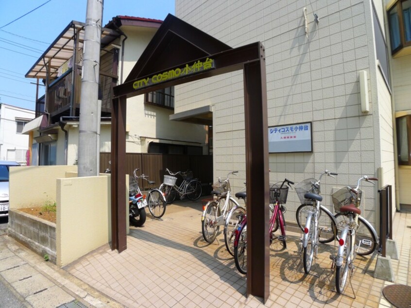 エントランス部分 ＣＩＴＹ　ＣＯＳＭＯ小仲台