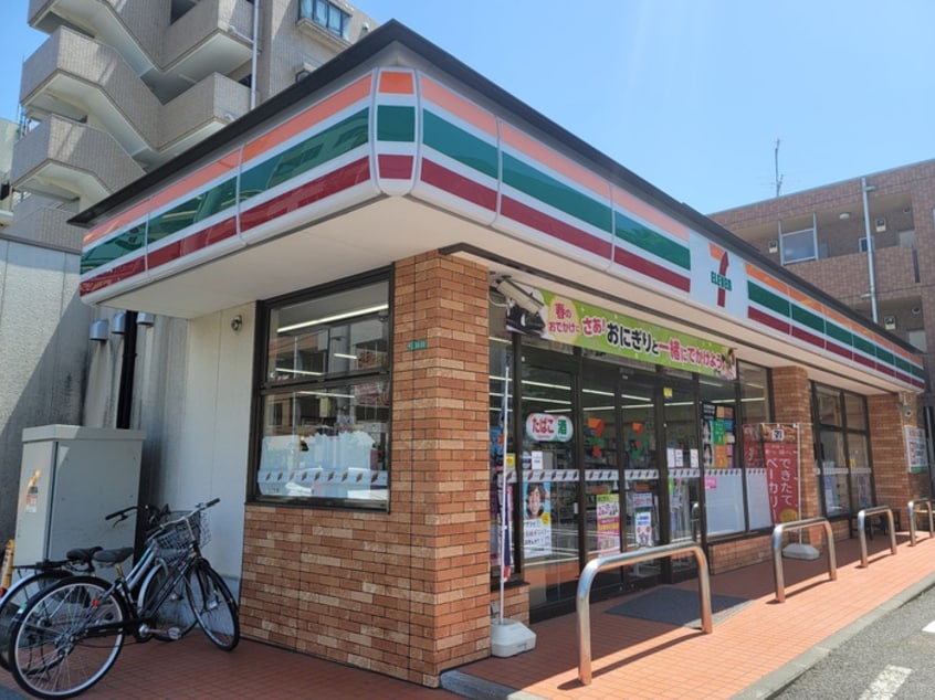 セブンイレブン　練馬石神井高校前店(コンビニ)まで199m メゾン武蔵関