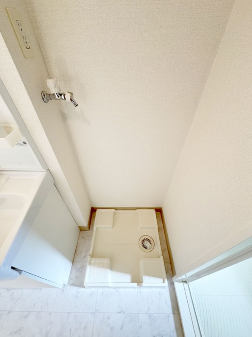 洗濯機置場 アルモニ－ケイ