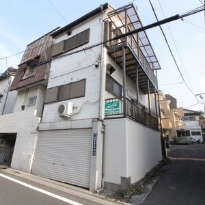 實ハウス