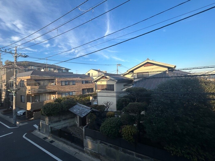 室内からの展望 ドムフォレント明大前